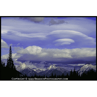 Lenticular clouds